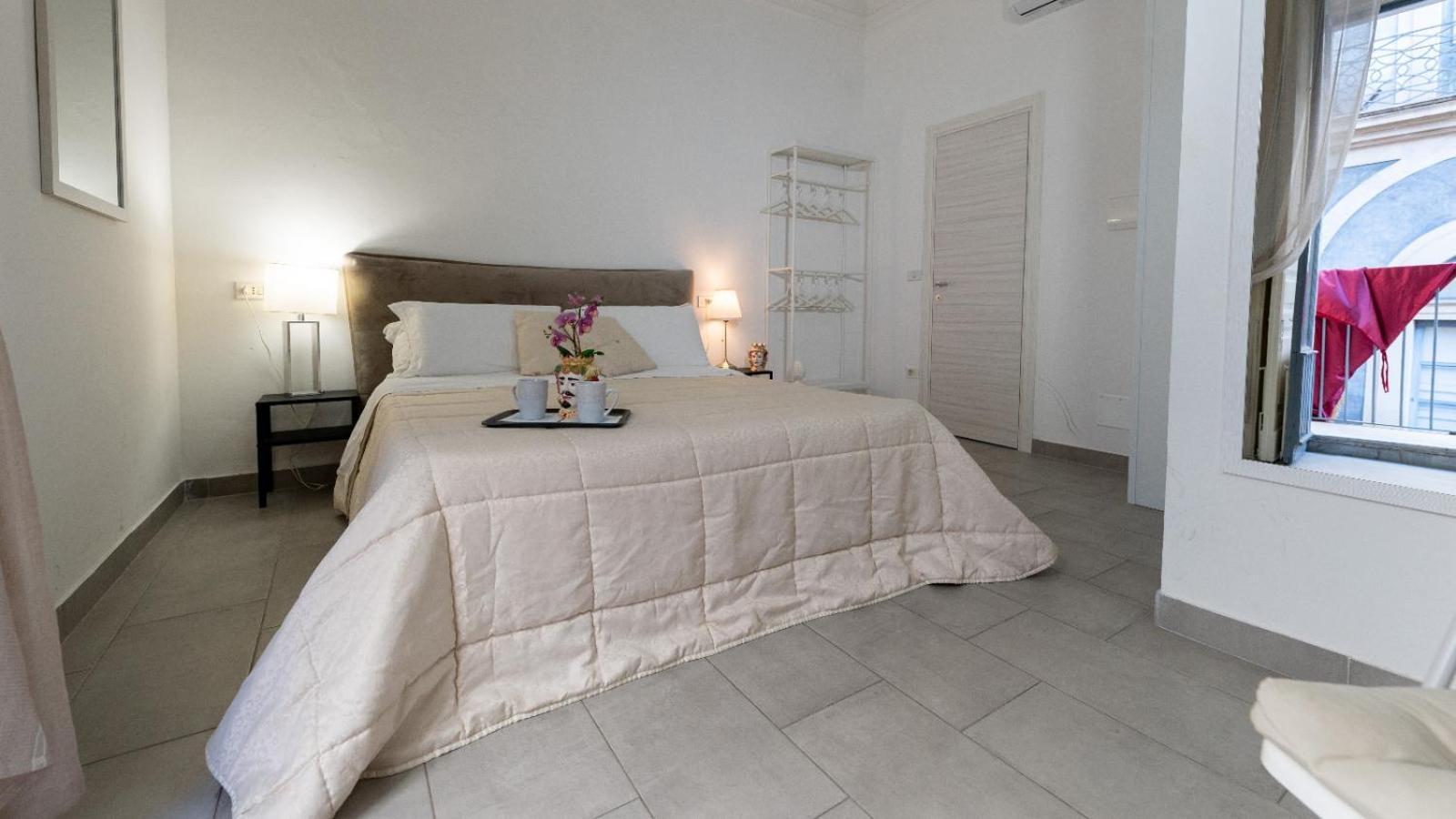 Duomo Luxury Suite Catania Bagian luar foto