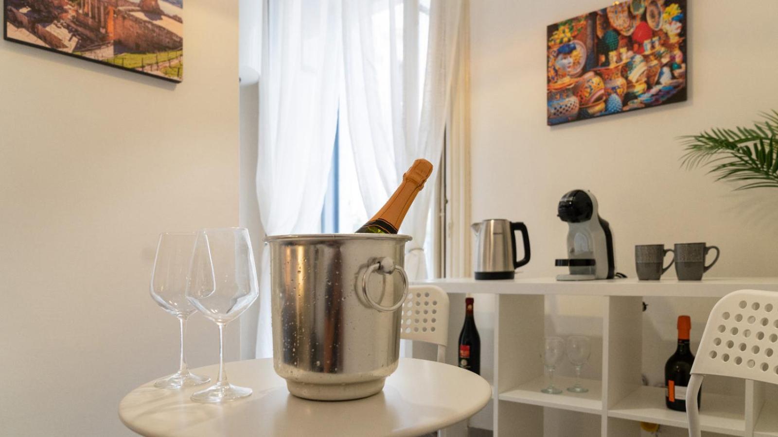 Duomo Luxury Suite Catania Bagian luar foto